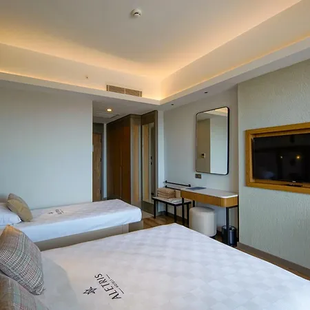 Aletris Deluxe & Hotel Side