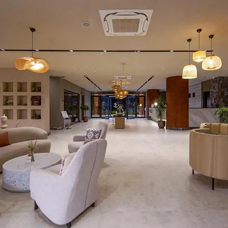 Aletris Deluxe & Hotel 5*